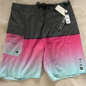 RipCurl - Men's Board Shorts Size 32